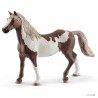 Schleich 13885 valach konského plemena Paint Horse